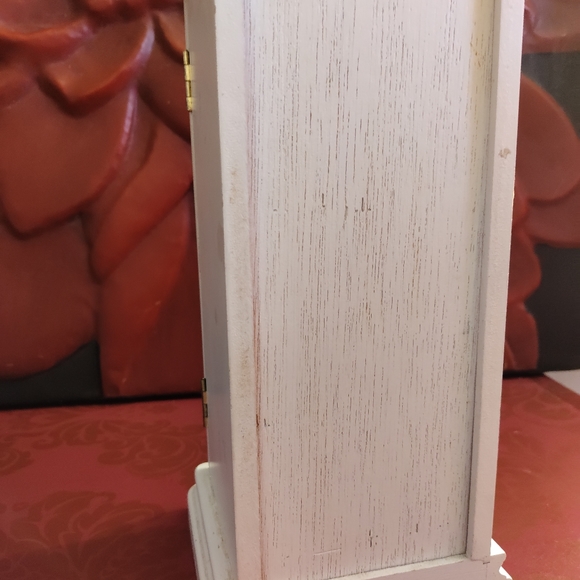 Jewelry Box - Picture 7 of 8